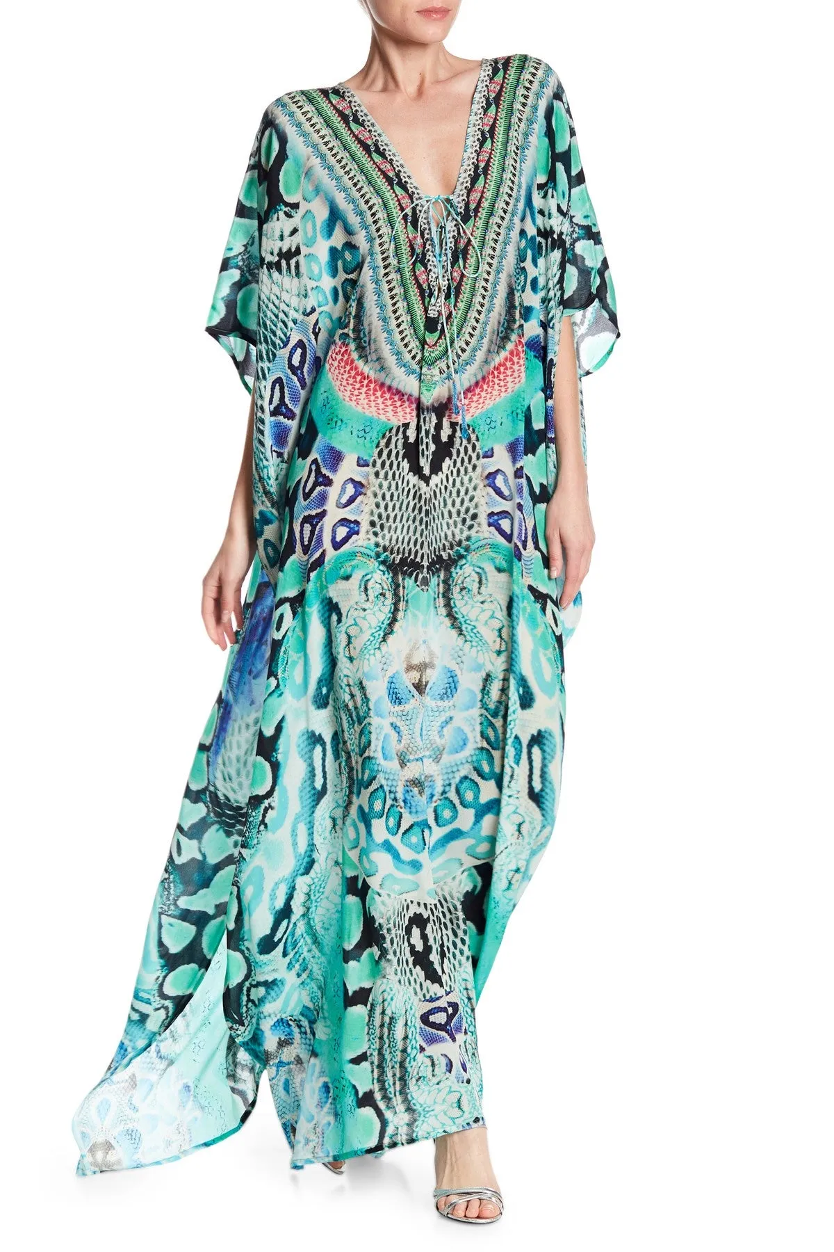 Aqua Blue Summer Vacation Outfits