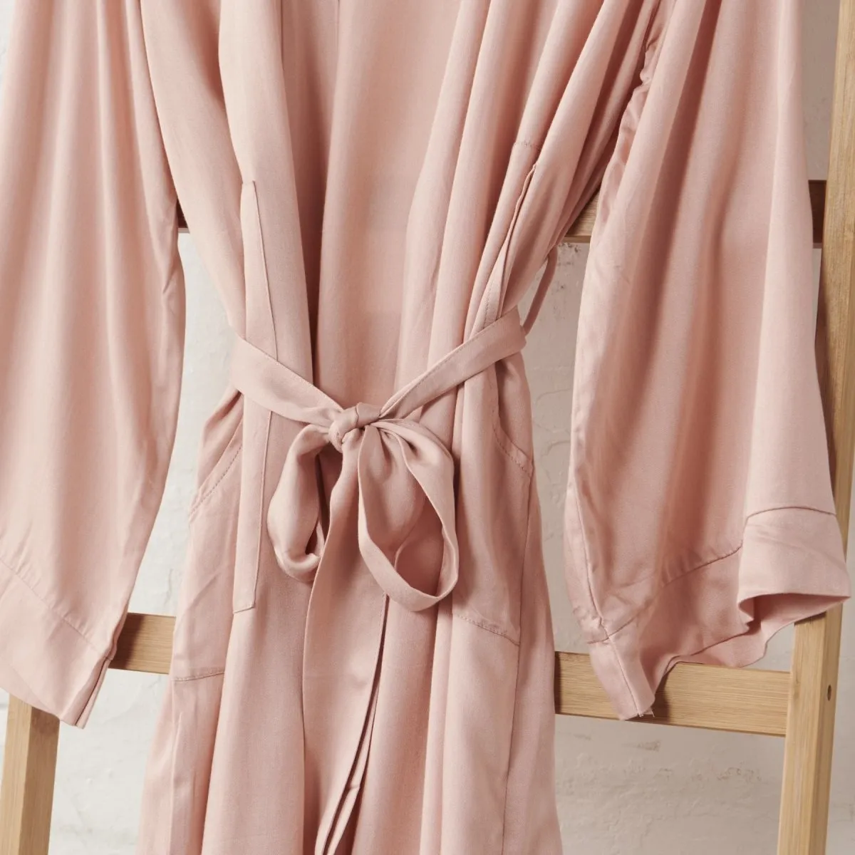 Bamboo Robe in Pink