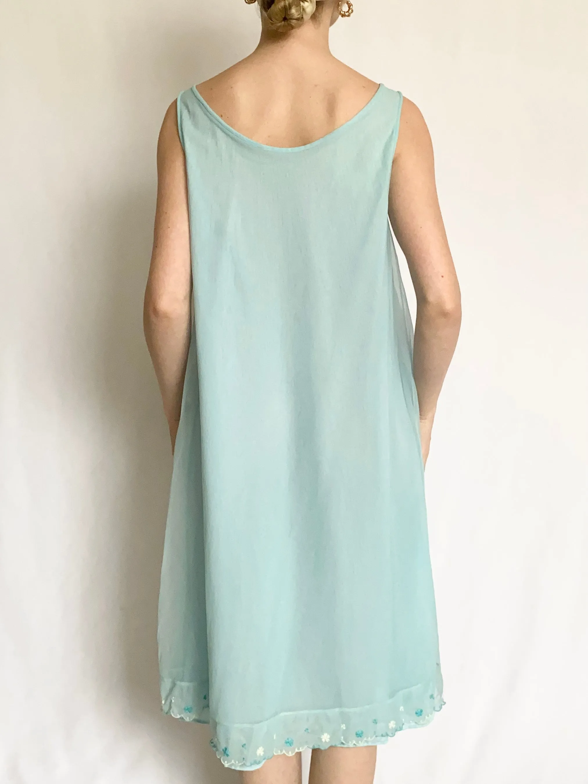 Blue 1960s Groovy Flower Peignoir and Nightgown Set (S)