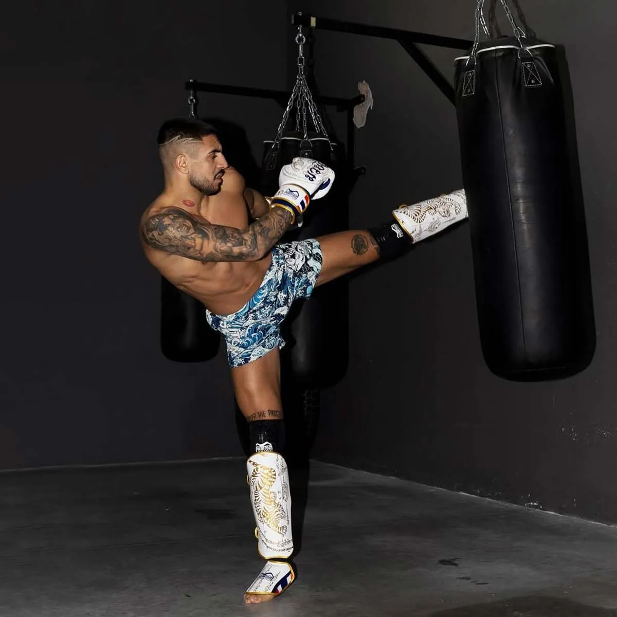 Fightshorts FUSION Tsunami