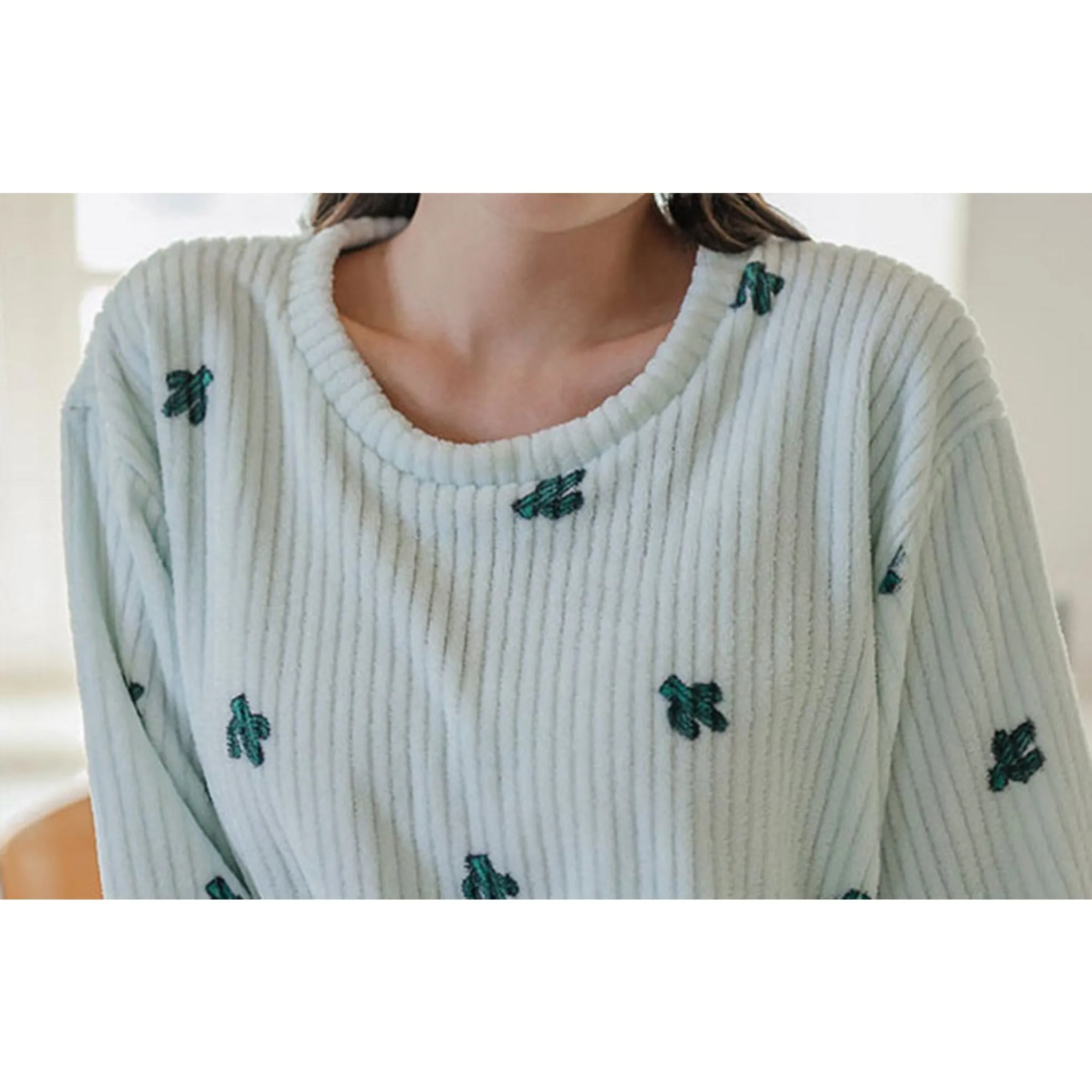 Glam Empathy Posing Round Fleece Microfiber Sleepwear - Pajamas - 🏆 #59 - Clothing/Accessories - Best of December