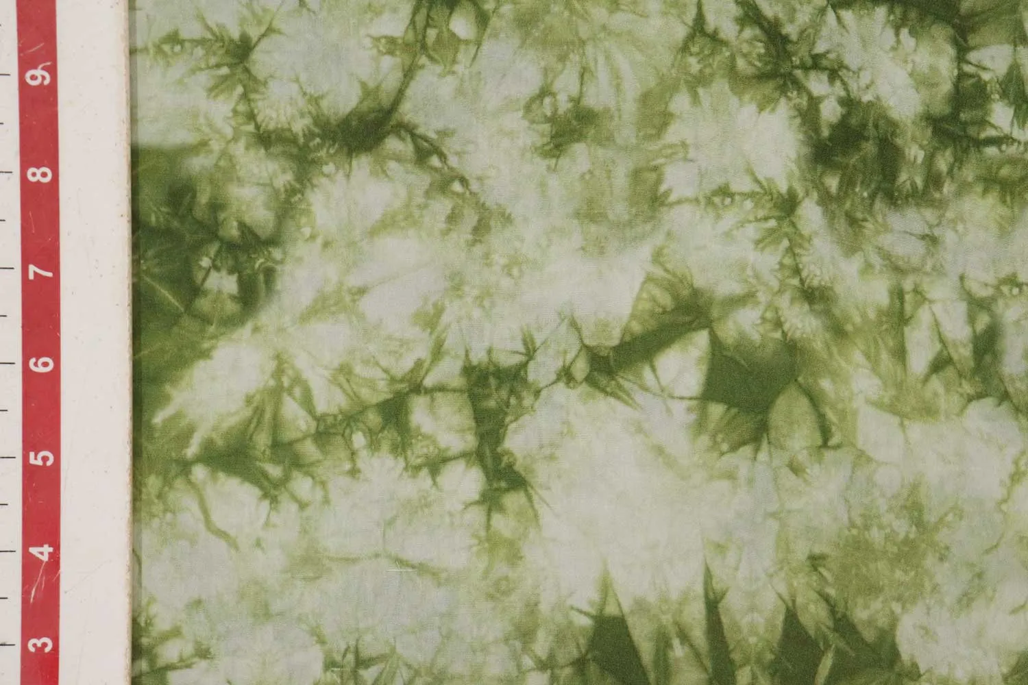 Green & White 60 Gram Printed Silk Crepe Fabric