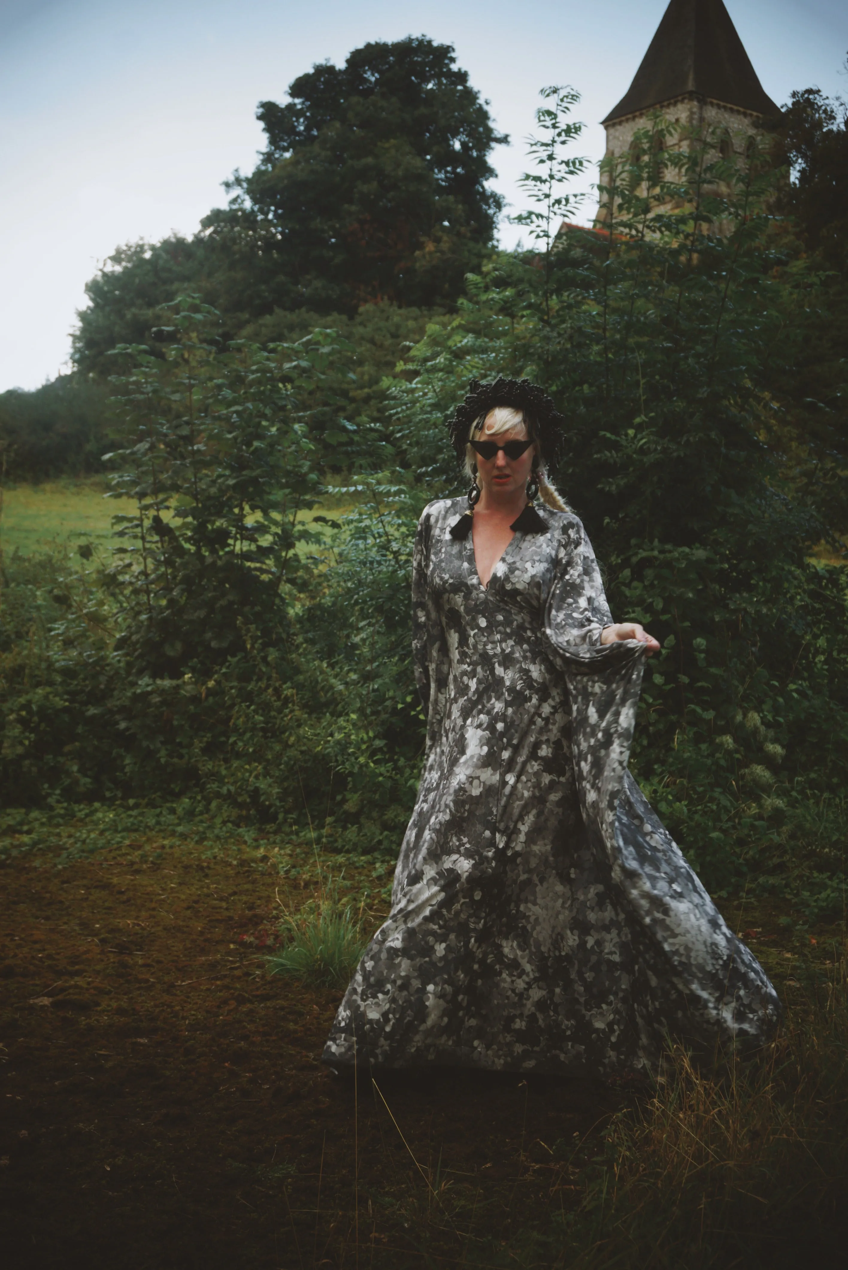 Grey sequin disc print Jersey V-neck Kaftan Gown