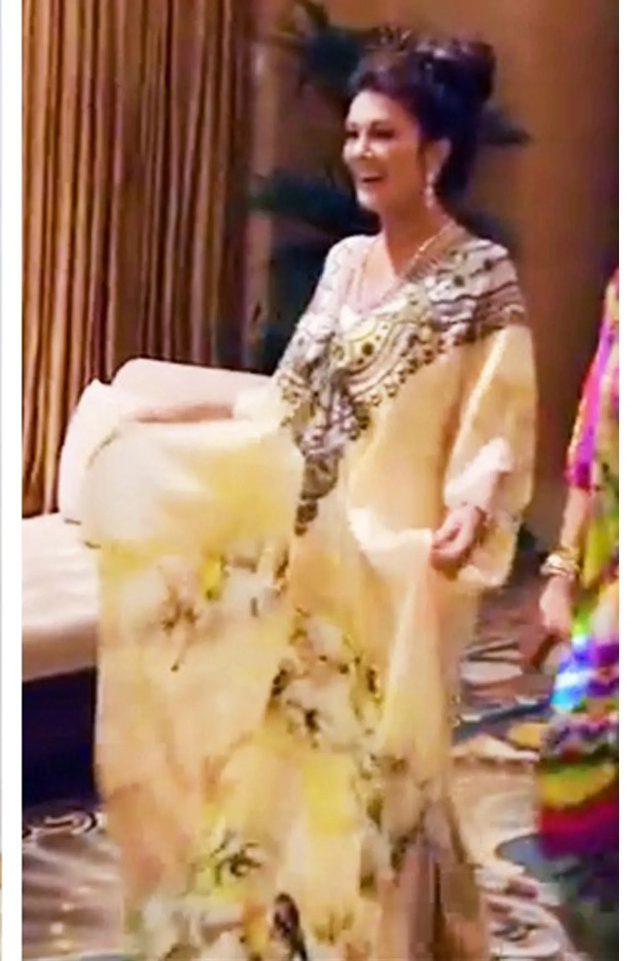 High End Caftan dress Cherry Blossom