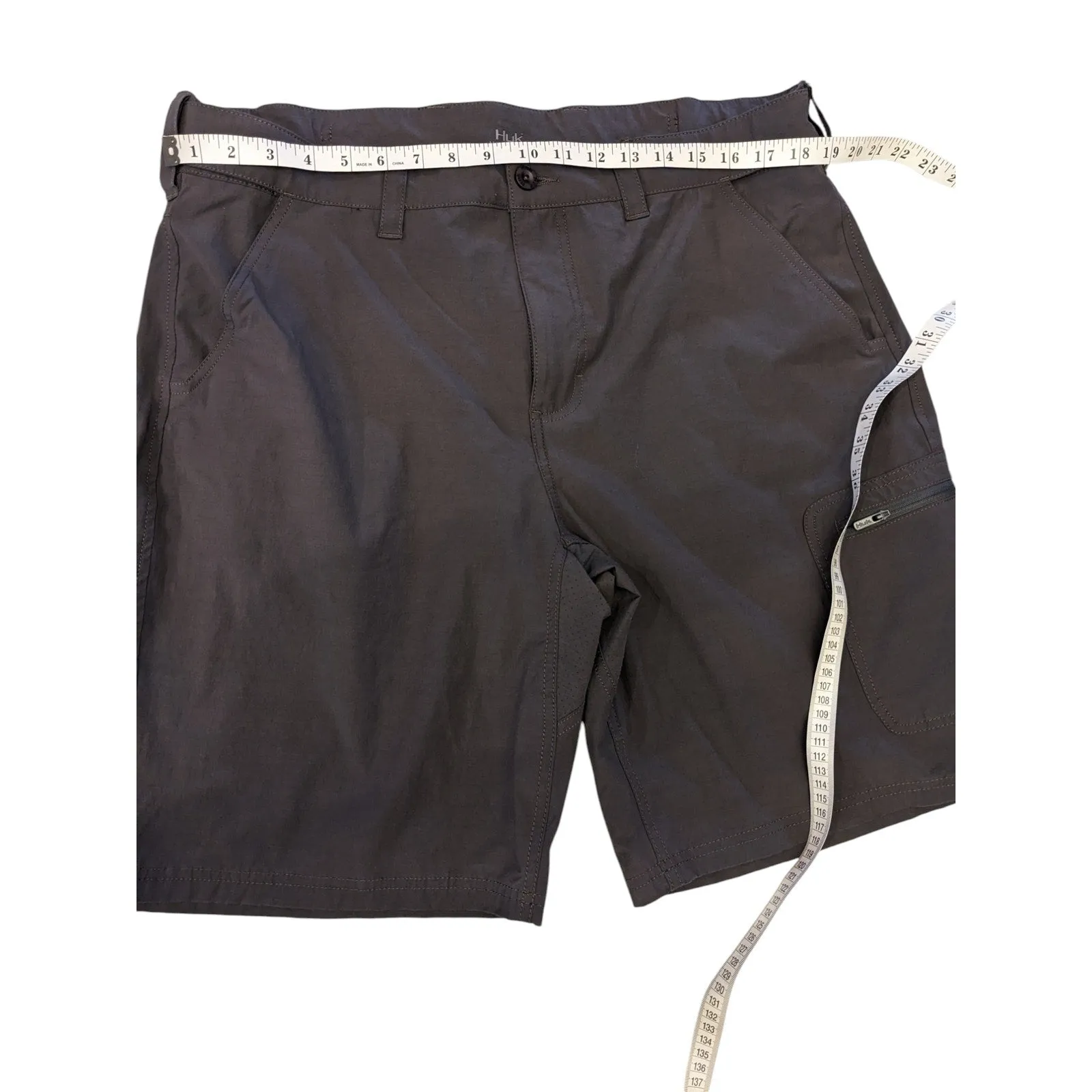 Huk Fishing Shorts Men XL Gray Quick Dry Lightweight Performance Outdoor Pockets
