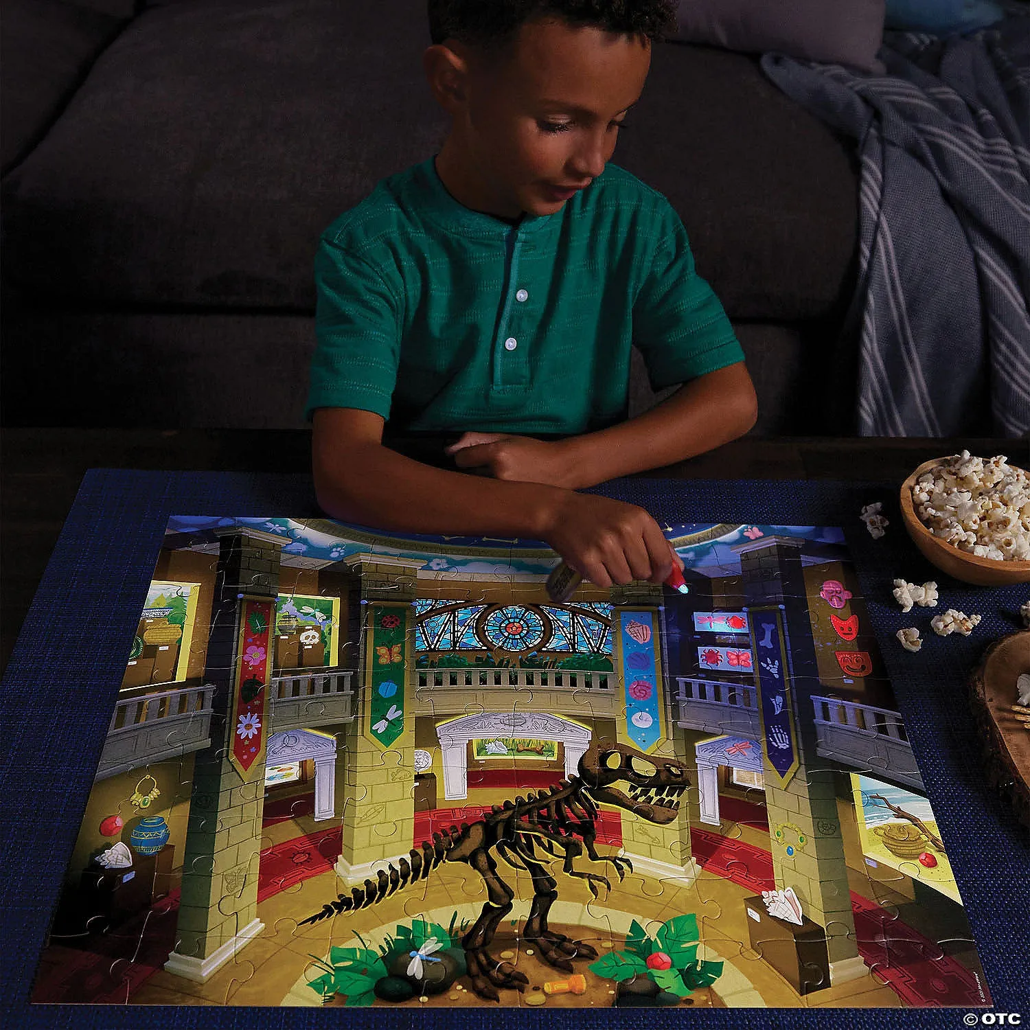 Seek & Find Glow Puzzles