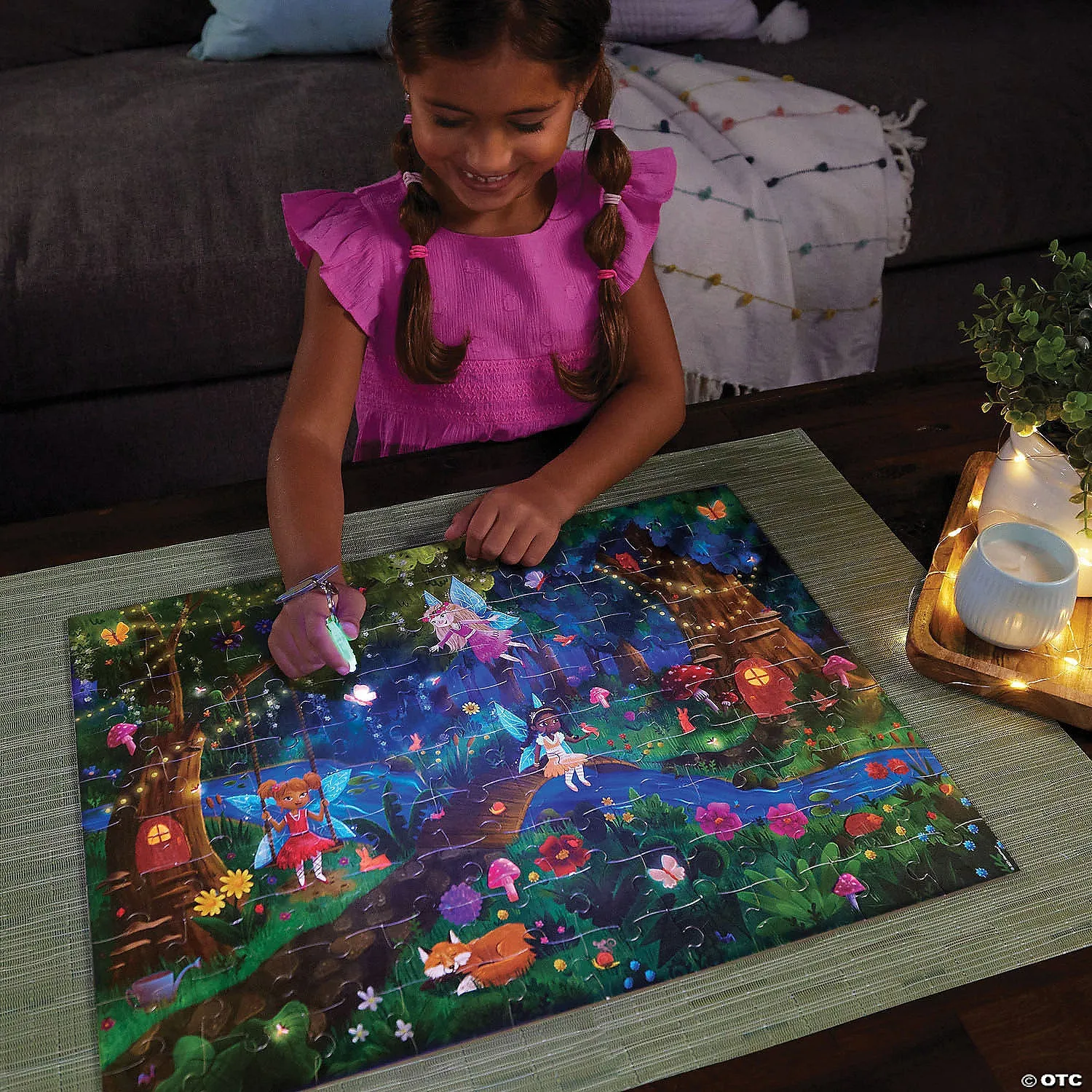 Seek & Find Glow Puzzles