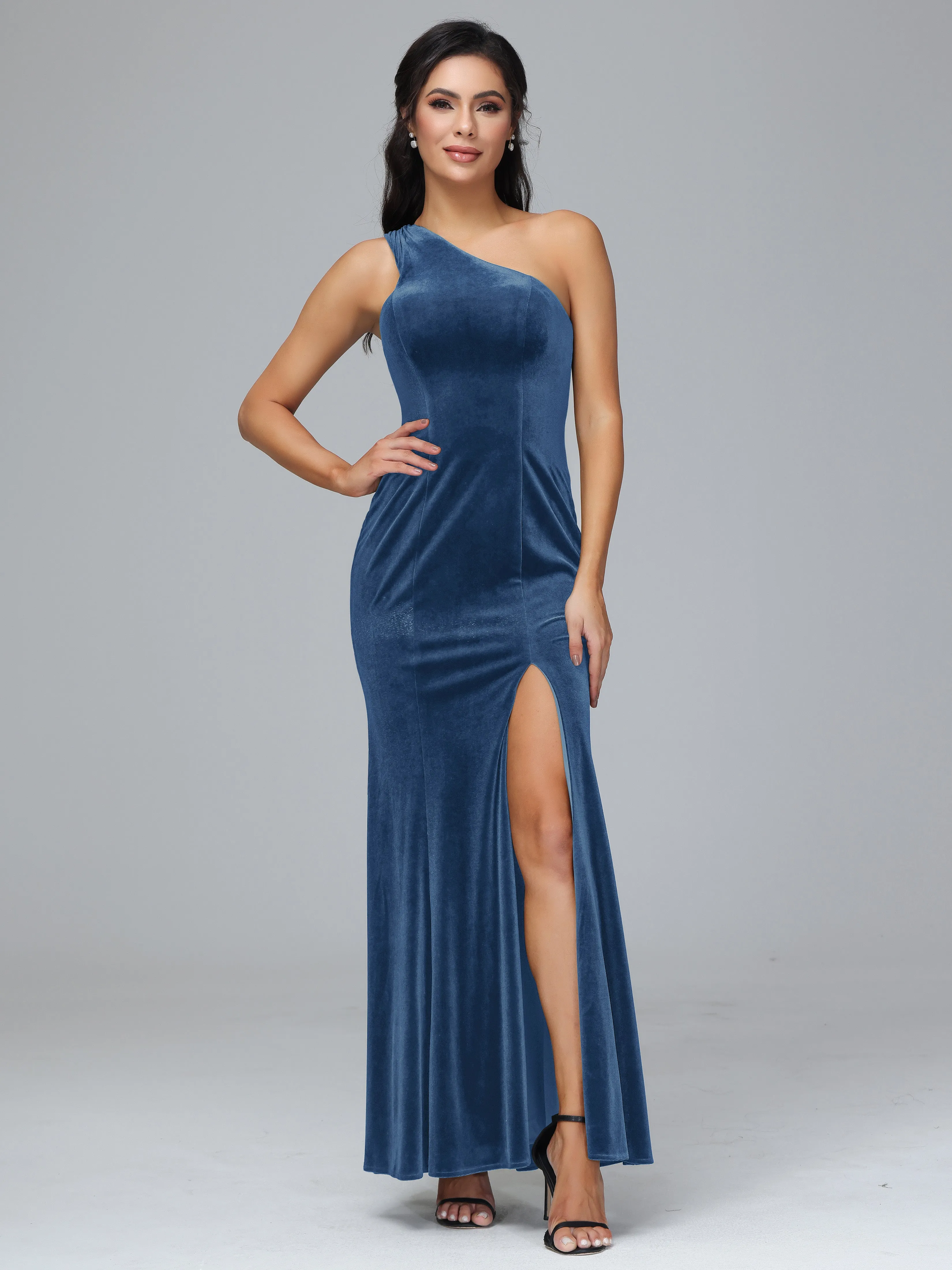 Sheath/Column One Shoulder Long Velvet Bridesmaid Dresses With Split